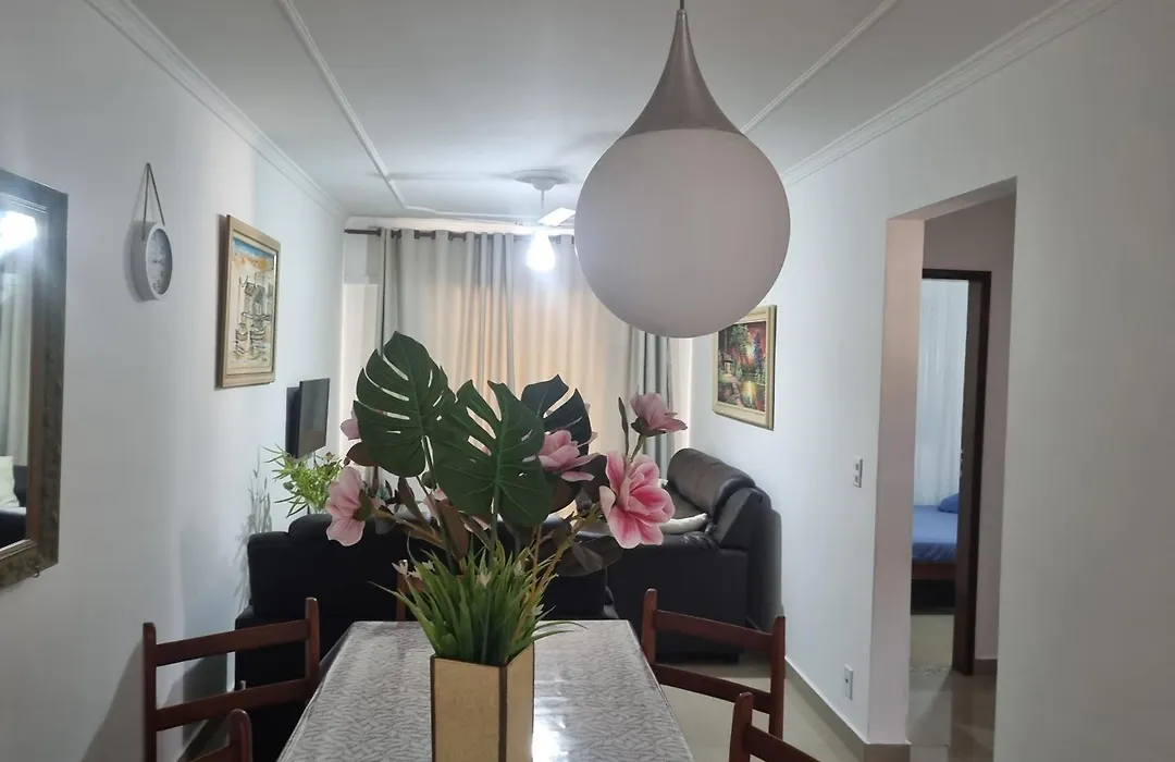 Linda cobertura de 3 quartos na praia grande em Ubatuba-1
