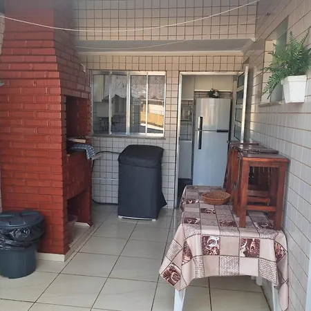 Linda cobertura de 3 quartos na praia grande em Ubatuba-2